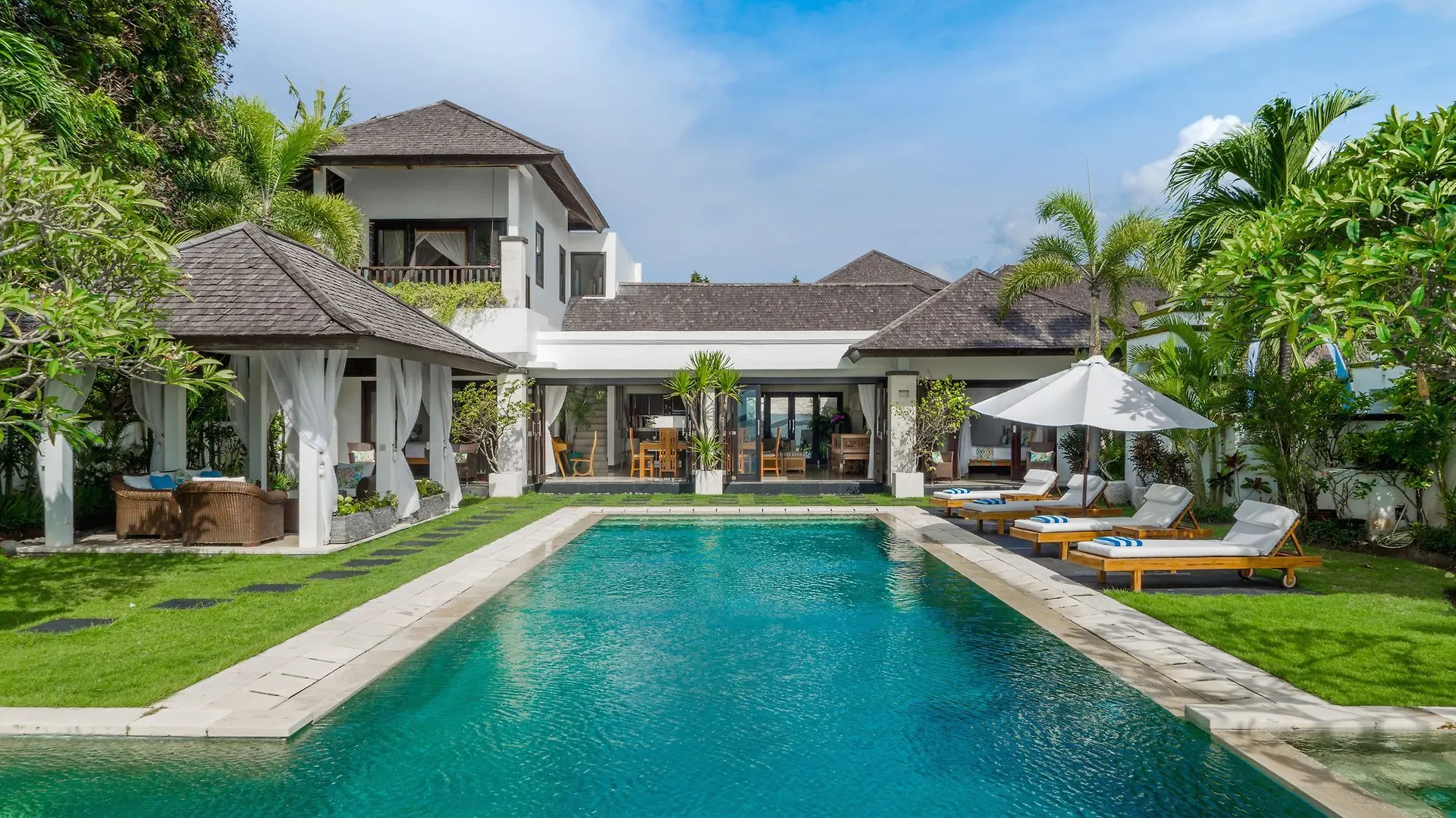 Hotel Benoa Bay Villas Nusa Dua